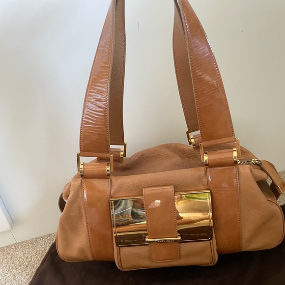Michael KORS Brown Leather Bag with Gold Hardware - Picture 1 of 11